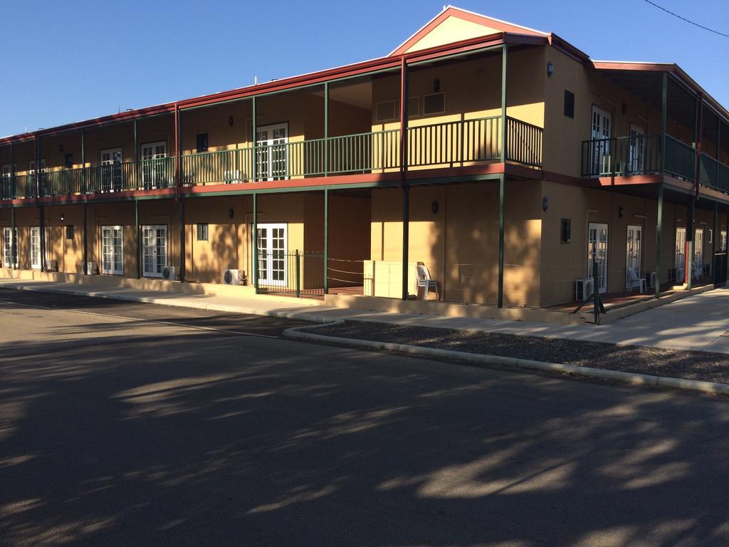 Avon Accommodation - York Bagian luar foto