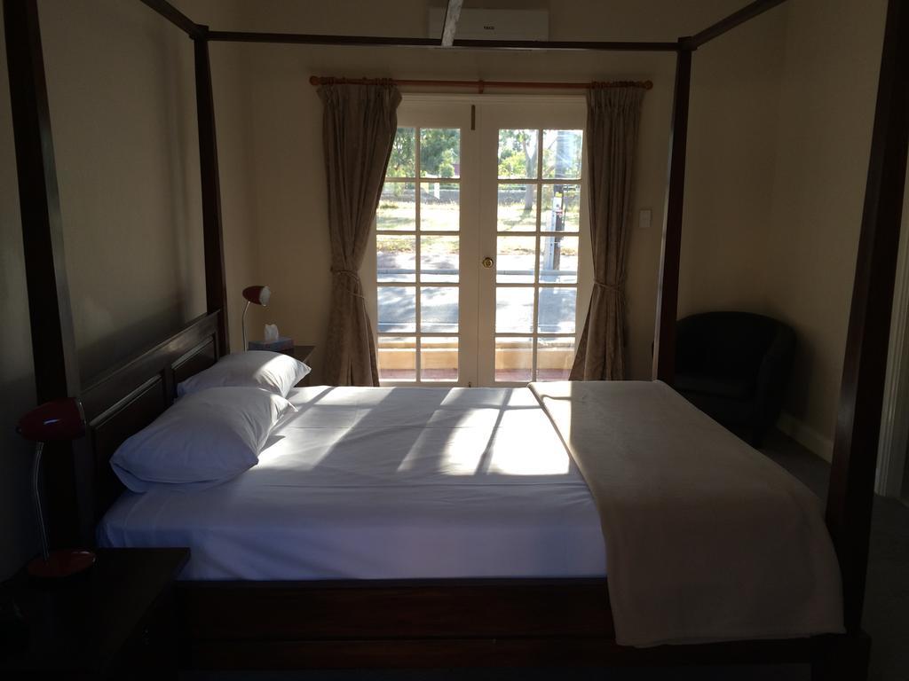 Avon Accommodation - York Ruang foto