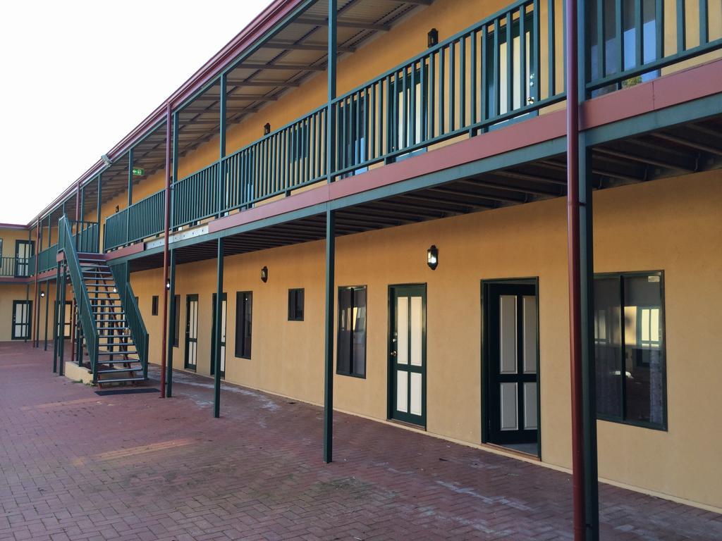 Avon Accommodation - York Bagian luar foto